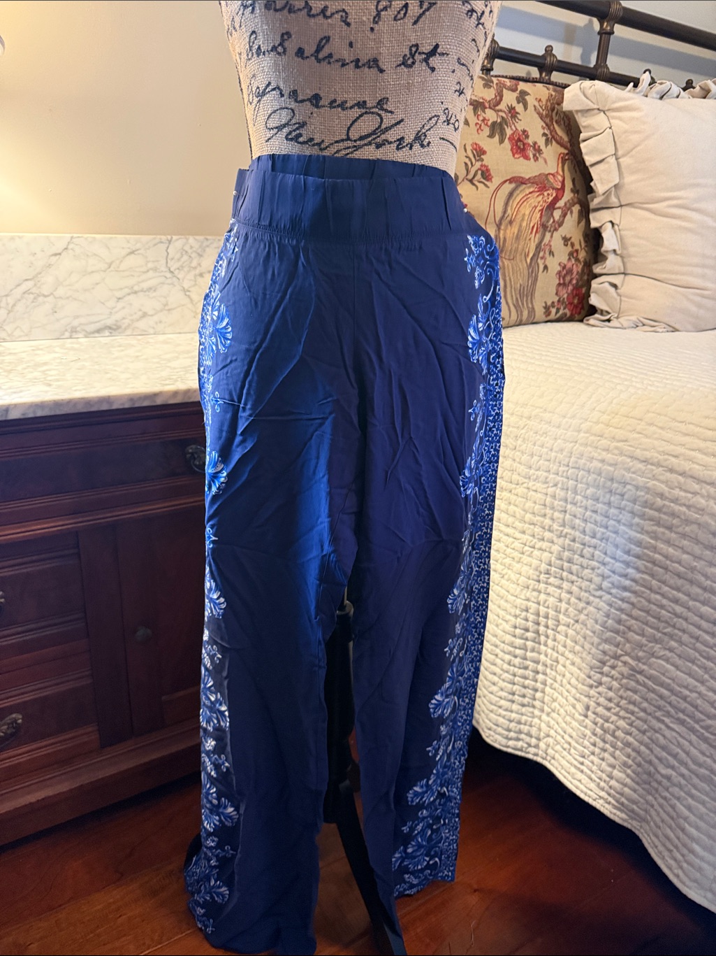 Navy Blue Wide-Leg Printed Pants